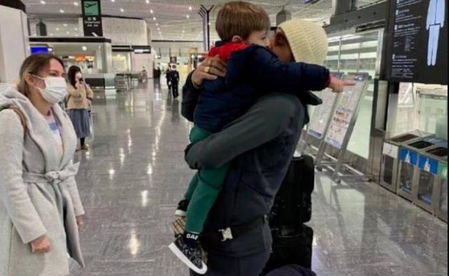 半岛体育官网-鲁媒：莱昂纳多今晚抵沪 预计3月中旬参加泰山合练