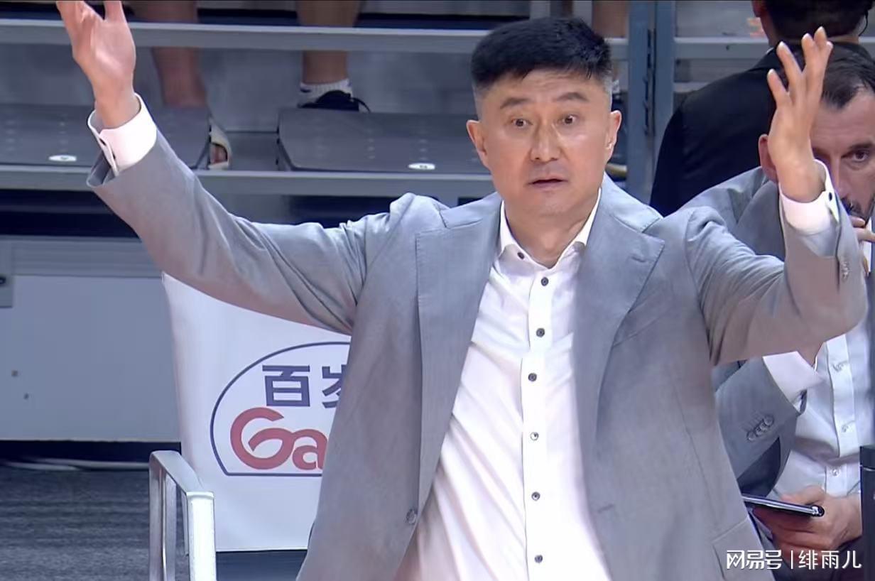 半岛体育官网-没有任何奖项！CBA强力锋线惨遭打压，或被广东队重金截胡？